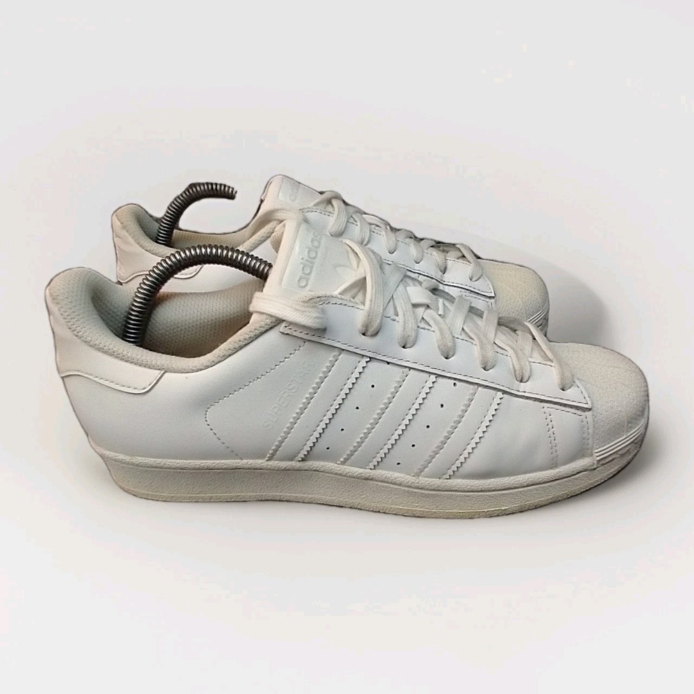 Adidasโ Originals Superstar White Leather Shell Toe Sneakers S85139 Womens 8.5